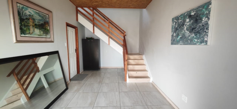 5 Bedroom Property for Sale in Seemeeu Park Western Cape